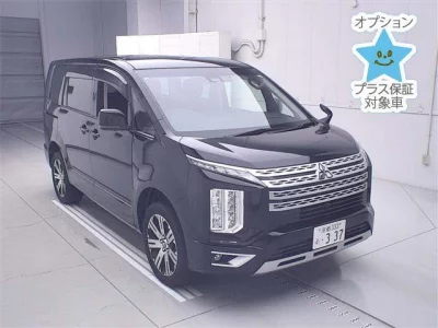 MITSUBISHI DELICA D5