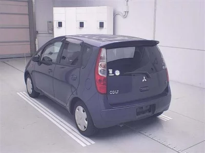 MITSUBISHI COLT