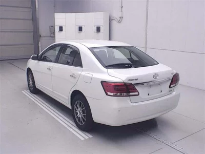 TOYOTA PREMIO