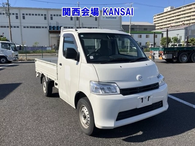 Mazda Bongo  с аукциона в Японии