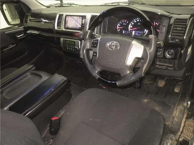 TOYOTA REGIUS ACE VAN