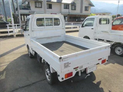 NISSAN CLIPPER TRUCK