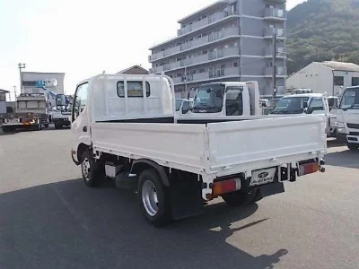 TOYOTA DYNA