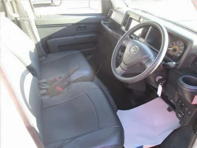 DAIHATSU HIJET VAN (либо ATRAI WAGON)