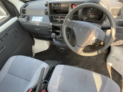 DAIHATSU HIJET VAN (либо ATRAI WAGON)
