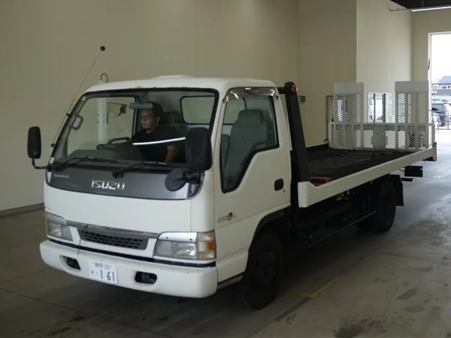 Isuzu Elf  с аукциона в Японии