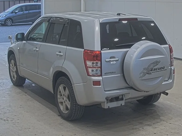 Suzuki Escudo  с аукциона в Японии