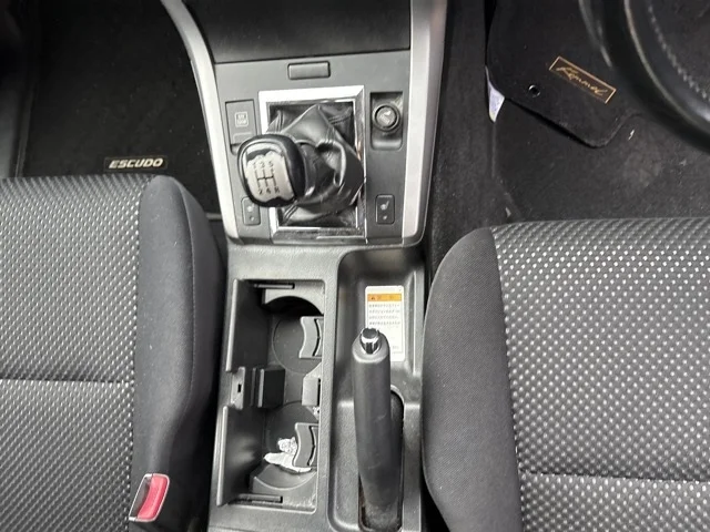 Suzuki Escudo  с аукциона в Японии