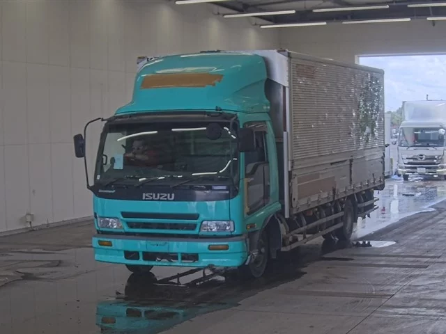 Isuzu Forward  с аукциона в Японии