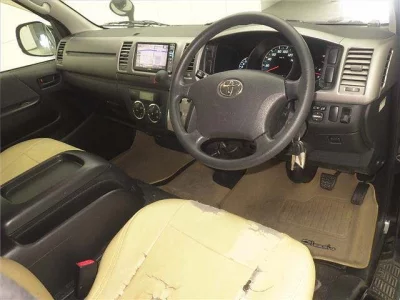 TOYOTA REGIUS ACE VAN