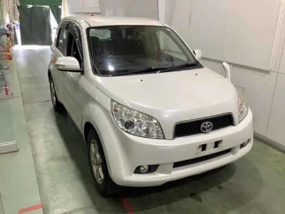 TOYOTA RUSH