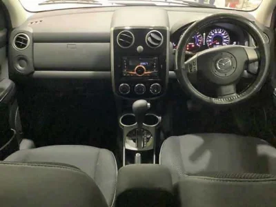 MAZDA VERISA