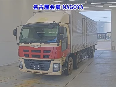 ISUZU GIGA