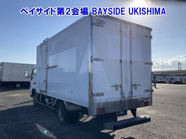 Hino Dutro  с аукциона в Японии