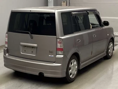 TOYOTA BB
