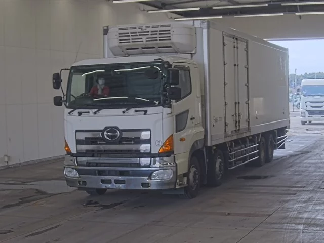 Hino Profia  с аукциона в Японии