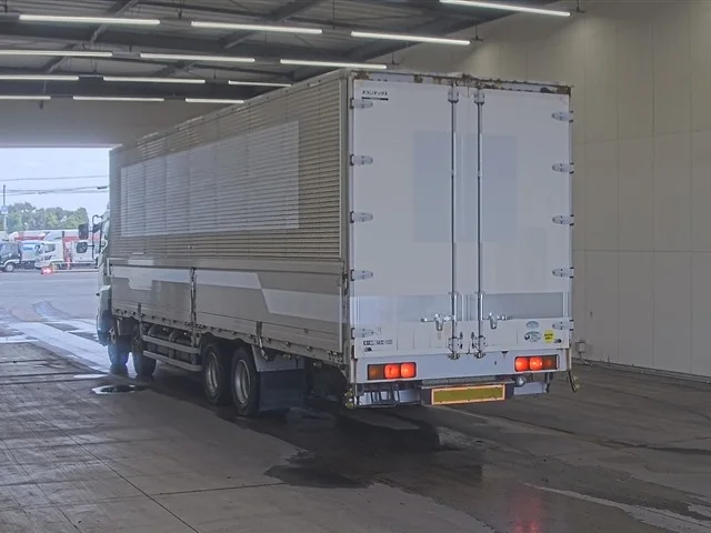 Hino Profia  с аукциона в Японии