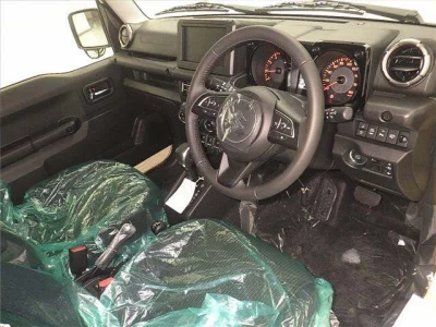 SUZUKI JIMNY NOMADE