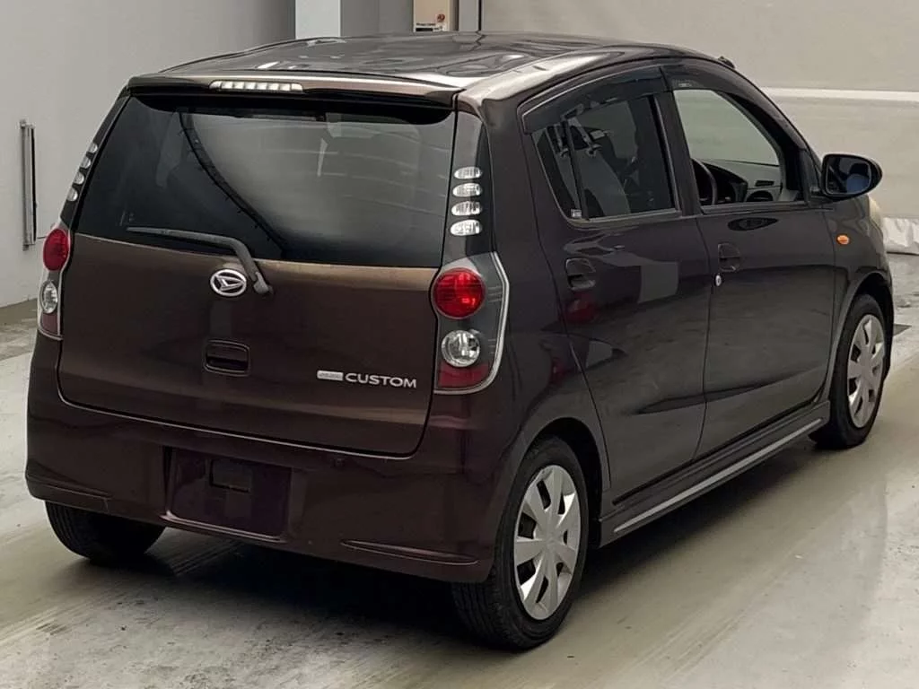 Daihatsu MIRA CUSTOM  с аукциона в Японии