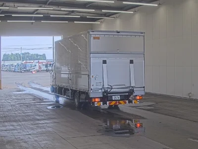 MITSUBISHI FUSO FIGHTER