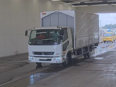 MITSUBISHI FUSO FIGHTER