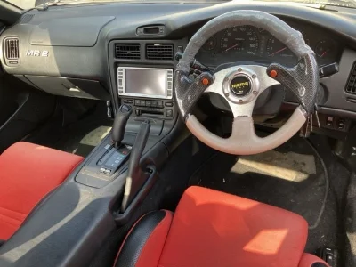 TOYOTA MR2