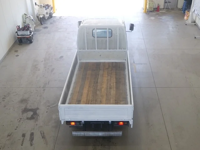 Mitsubishi Fuso Canter  с аукциона в Японии