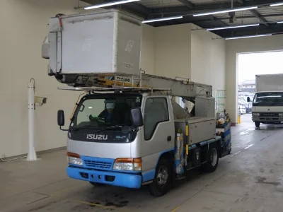 ISUZU ELF