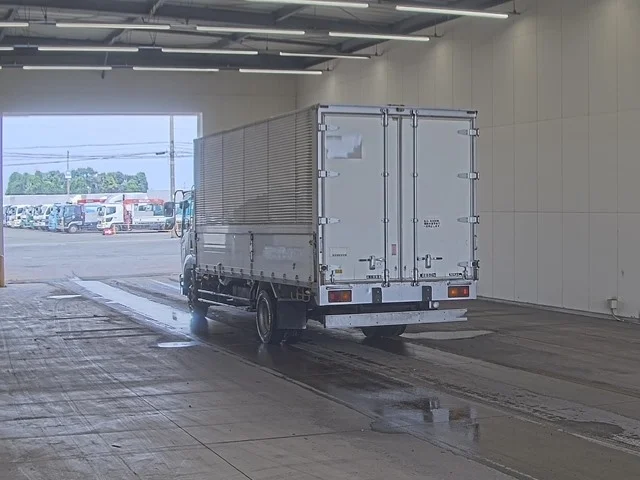 Isuzu Forward  с аукциона в Японии