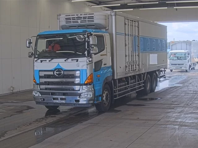 Hino Profia  с аукциона в Японии