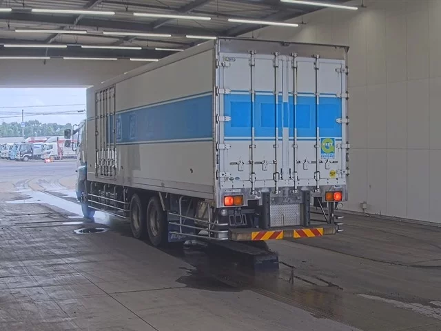 Hino Profia  с аукциона в Японии
