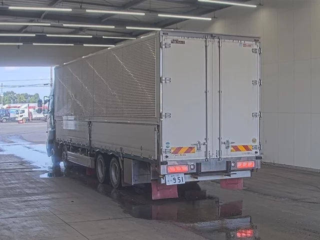 Hino Profia  с аукциона в Японии