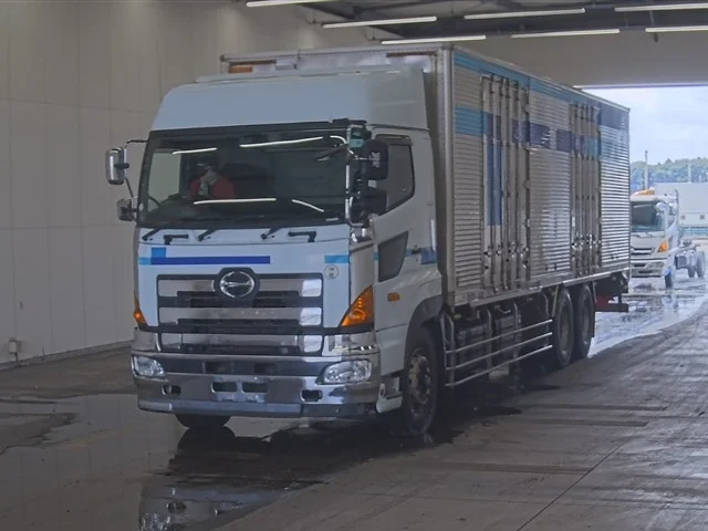 Hino Profia  с аукциона в Японии