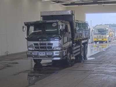 ISUZU GIGA