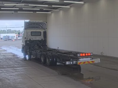 Hino Profia