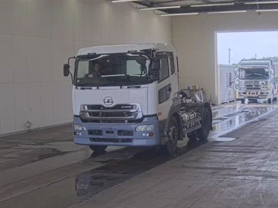 NISSAN DIESEL (UD) QUON