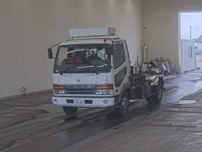 MITSUBISHI FUSO FIGHTER