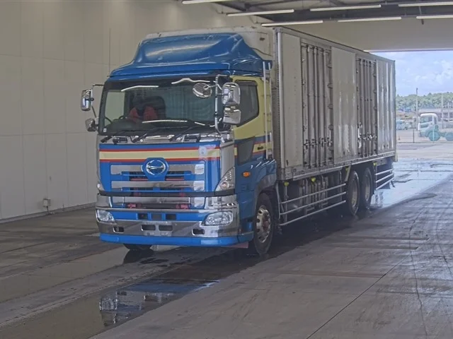 Hino Profia  с аукциона в Японии