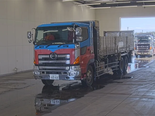 Hino Profia  с аукциона в Японии