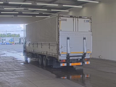 Mitsubishi FUSO FIGHTER