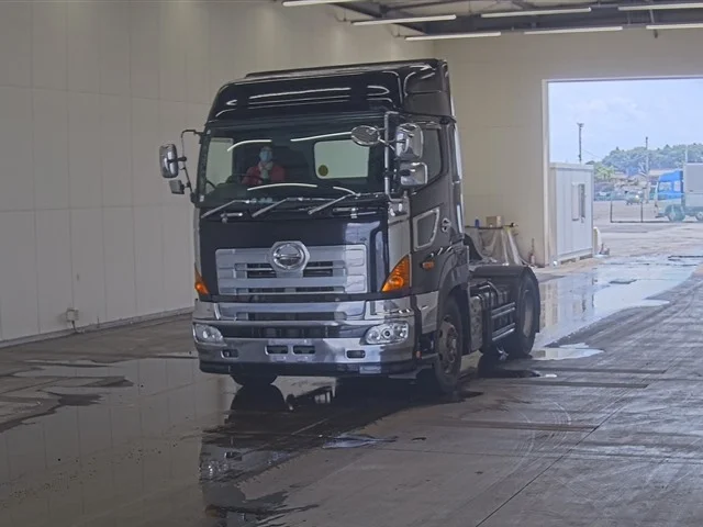 Hino Profia  с аукциона в Японии