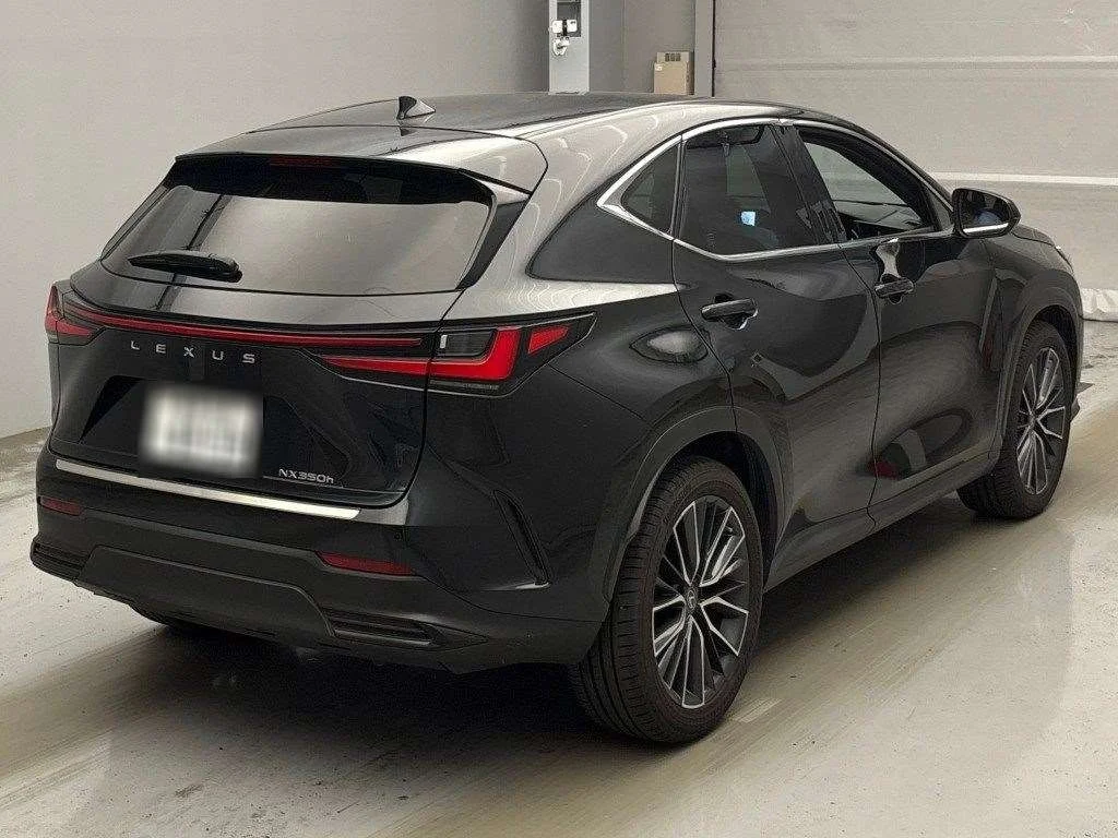 Lexus NX350h  с аукциона в Японии