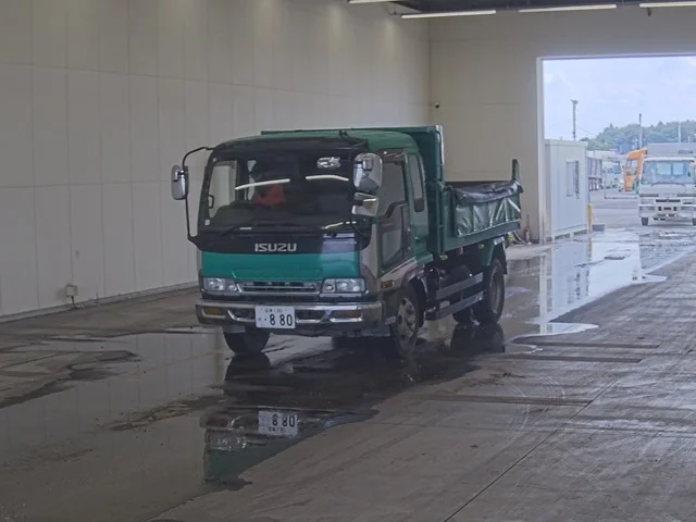 Isuzu Forward  с аукциона в Японии