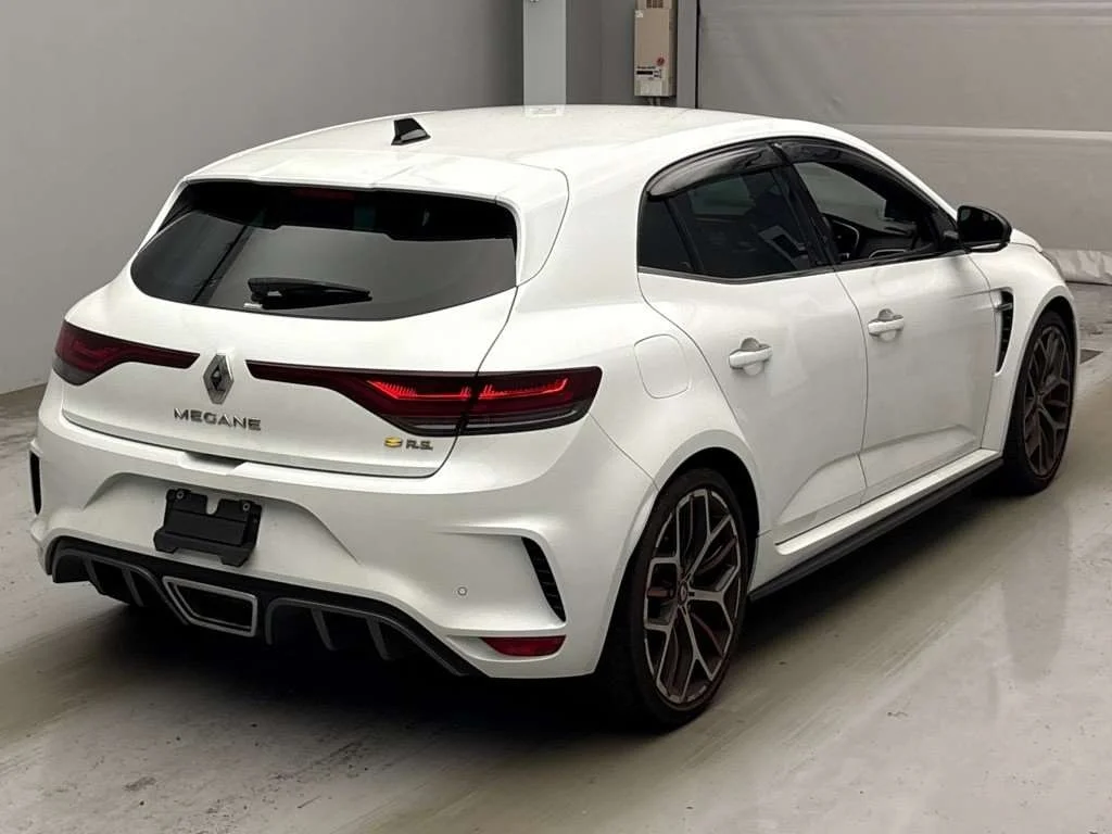 Renault Megane  с аукциона в Японии