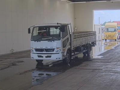 MITSUBISHI FUSO FIGHTER