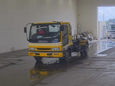 Isuzu Forward