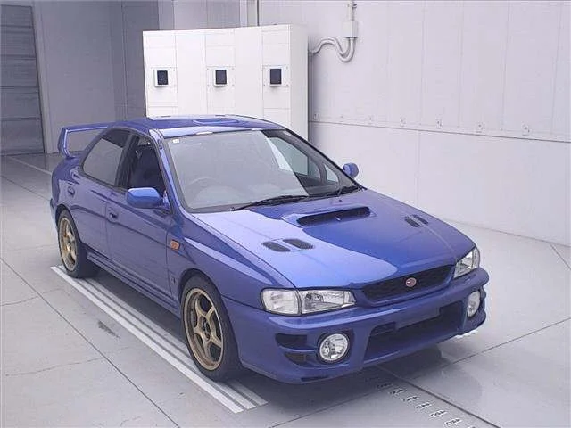 Subaru Impreza  с аукциона в Японии