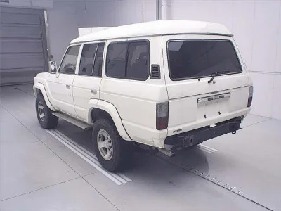 TOYOTA LAND CRUISER