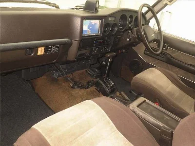 TOYOTA LAND CRUISER