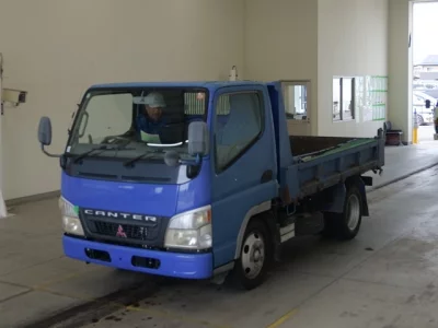 Mitsubishi Fuso Canter